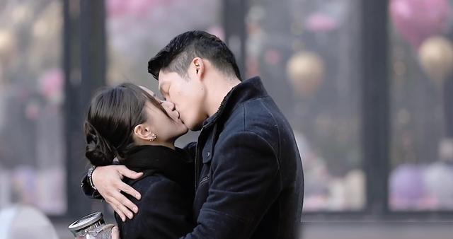 白蛇和青蛇的传说,青蛇其实是男儿身